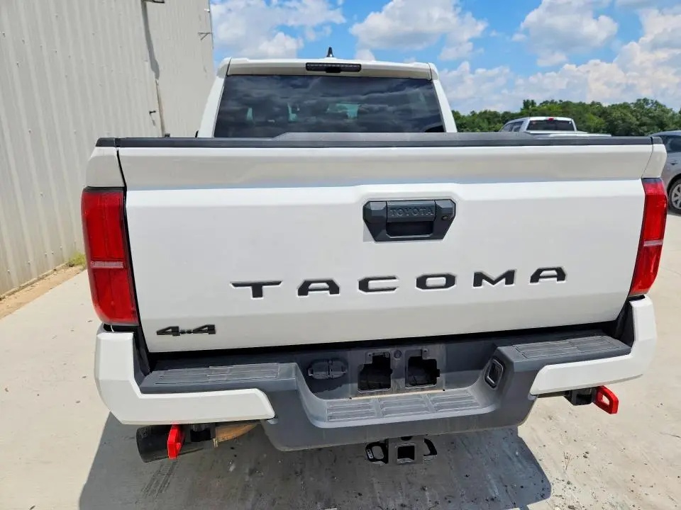 2024 TOYOTA TACOMA TRD OFF-ROAD  