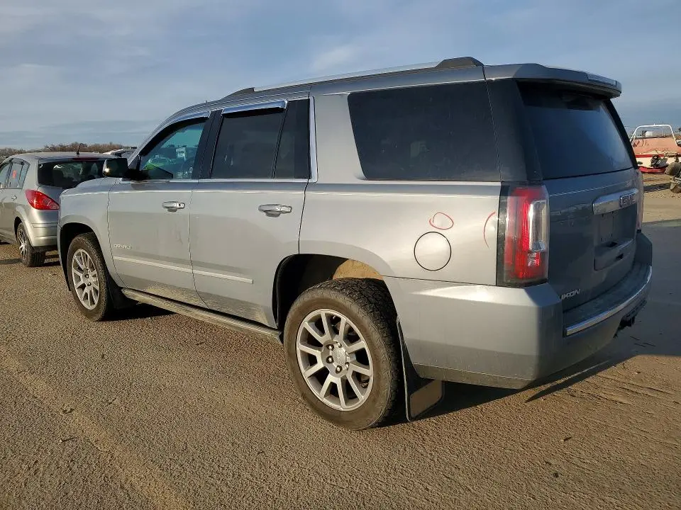 2016 GMC YUKON DENALI  