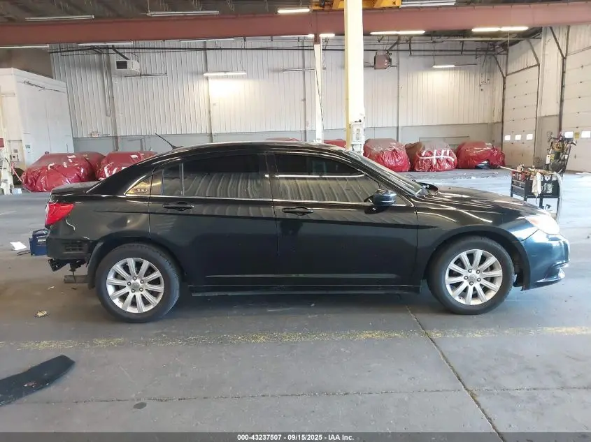 2013 CHRYSLER 200 TOURING