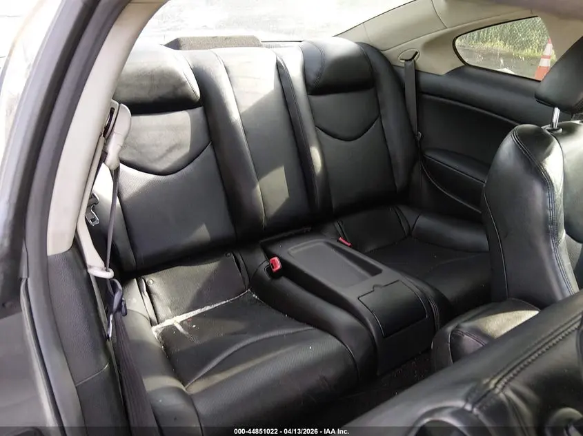 2011 INFINITI G37 JOURNEY