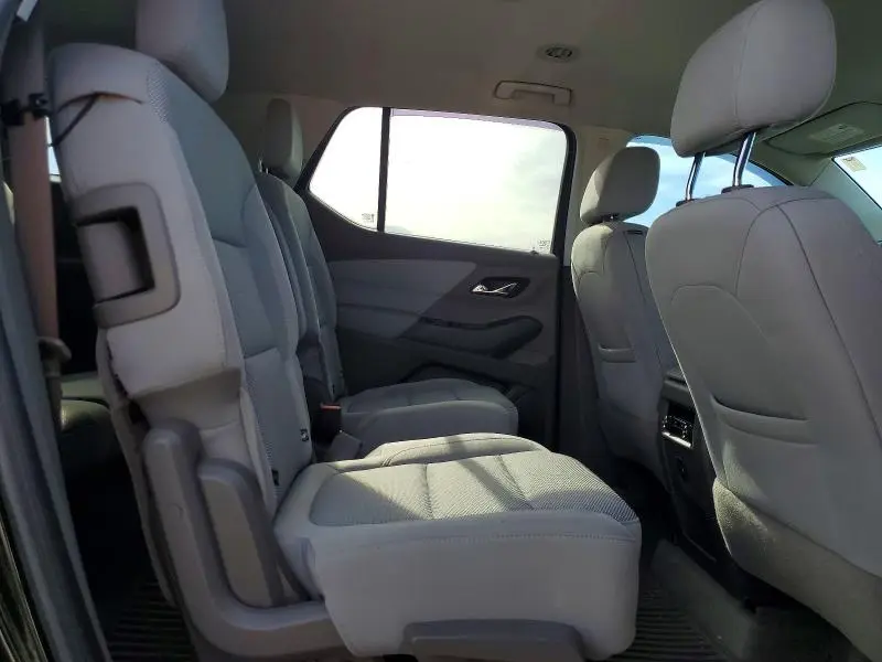 2018 CHEVROLET TRAVERSE LT  