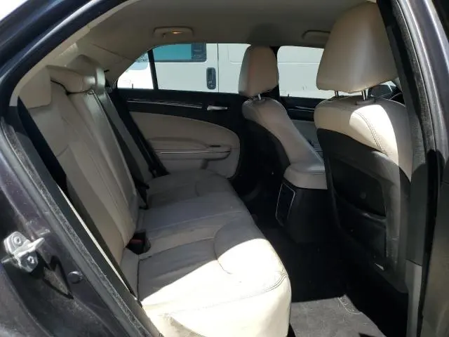 2015 CHRYSLER 300 LIMITED  