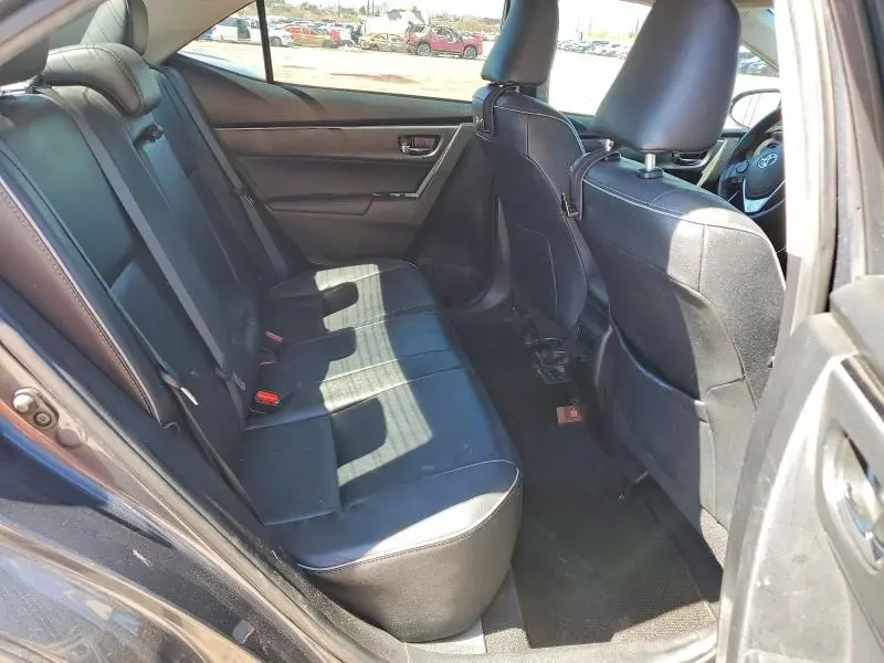 2017 TOYOTA COROLLA XLE  