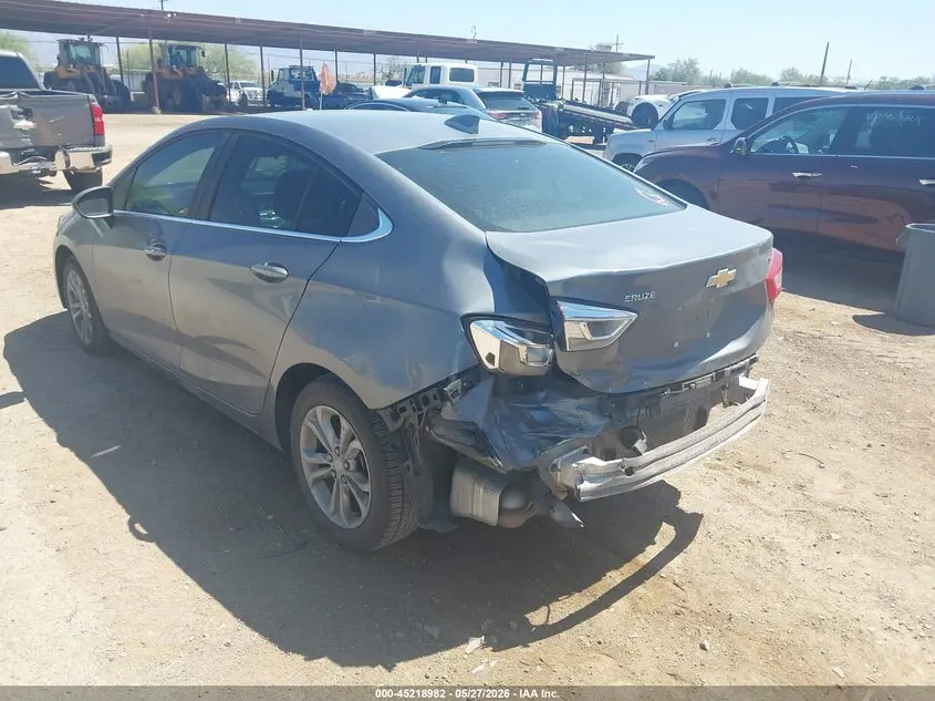 2019 CHEVROLET CRUZE LT