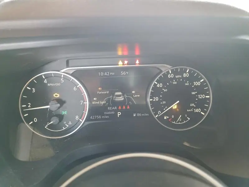 2022 NISSAN ROGUE SV  