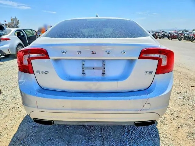 2014 VOLVO S60 T5  