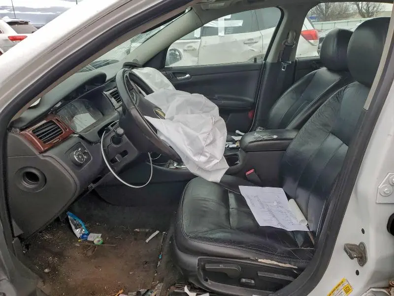 2010 CHEVROLET IMPALA LT  