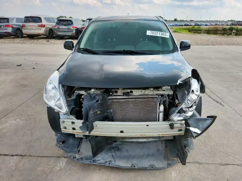 2013 NISSAN VERSA S  