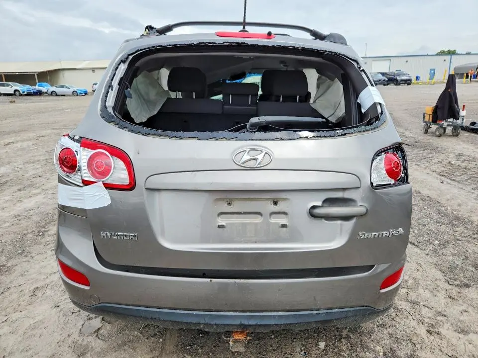 2011 HYUNDAI SANTA FE GLS  