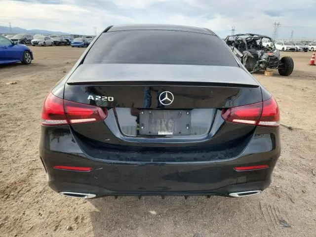 2019 MERCEDES-BENZ A 220  