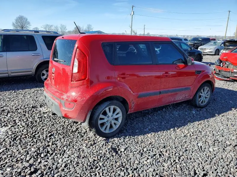 2013 KIA SOUL +  