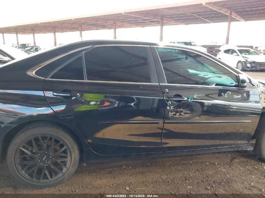 2017 TOYOTA CAMRY SE