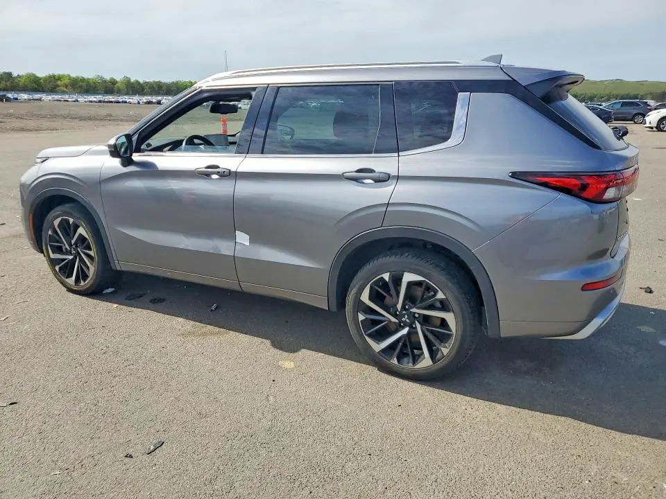 2022 MITSUBISHI OUTLANDER SEL  