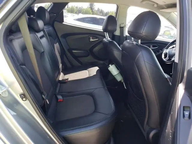 2011 HYUNDAI TUCSON GLS  