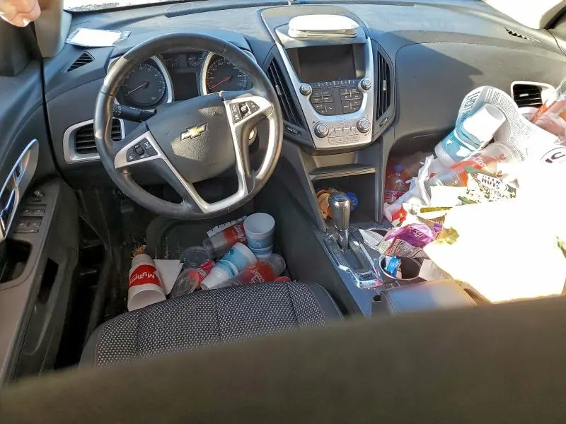 2017 CHEVROLET EQUINOX LT  