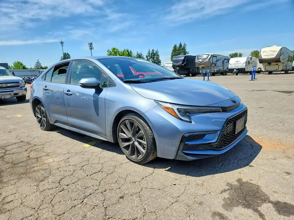 2023 TOYOTA COROLLA SE  