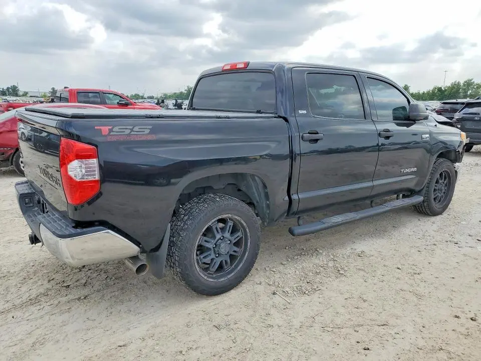 2016 TOYOTA TUNDRA SR5  