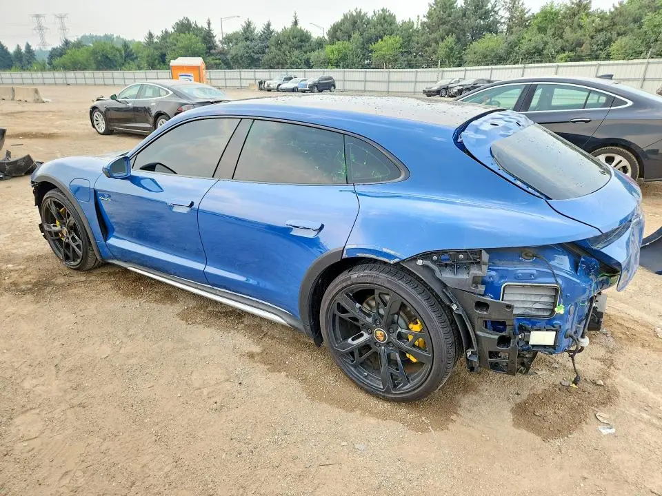 2024 PORSCHE TAYCAN CROSS TURISMO 4  