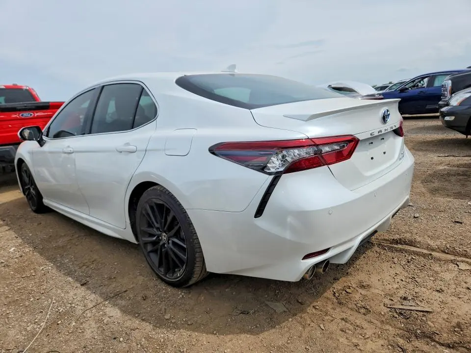 2022 TOYOTA CAMRY XSE  