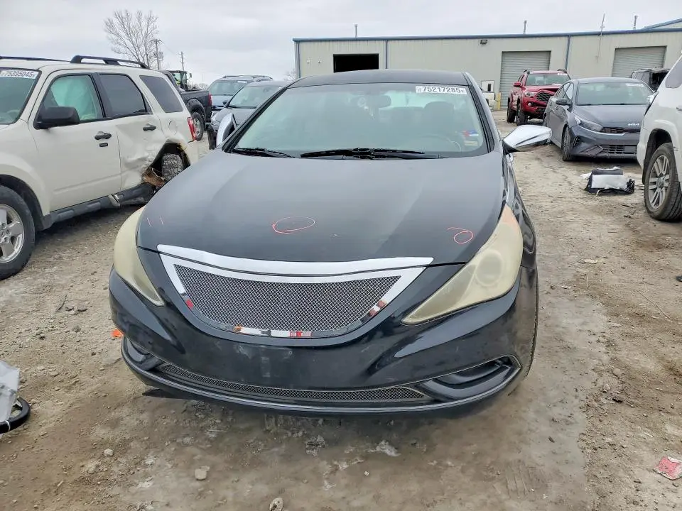 2011 HYUNDAI SONATA GLS  