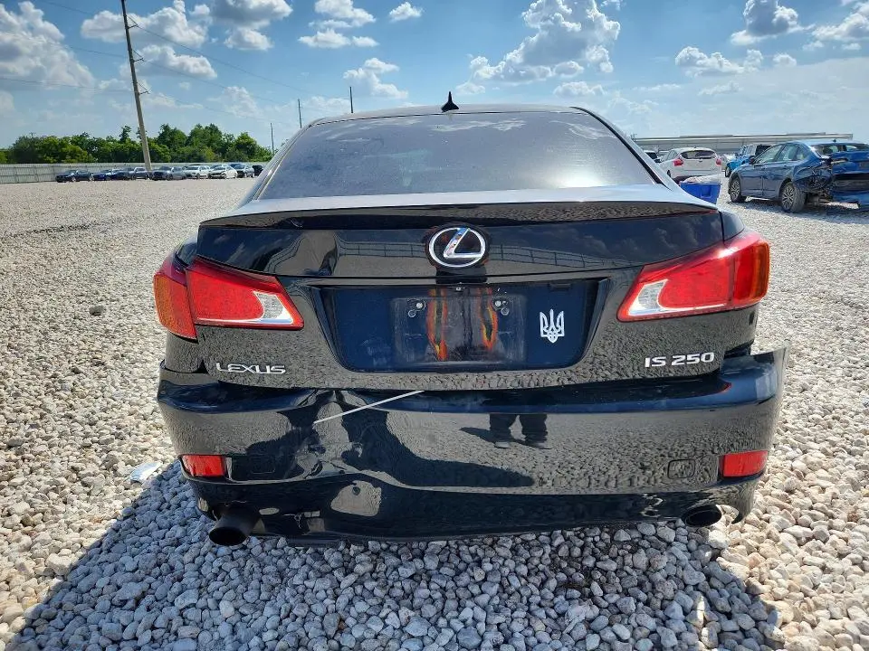 2010 LEXUS IS 250  