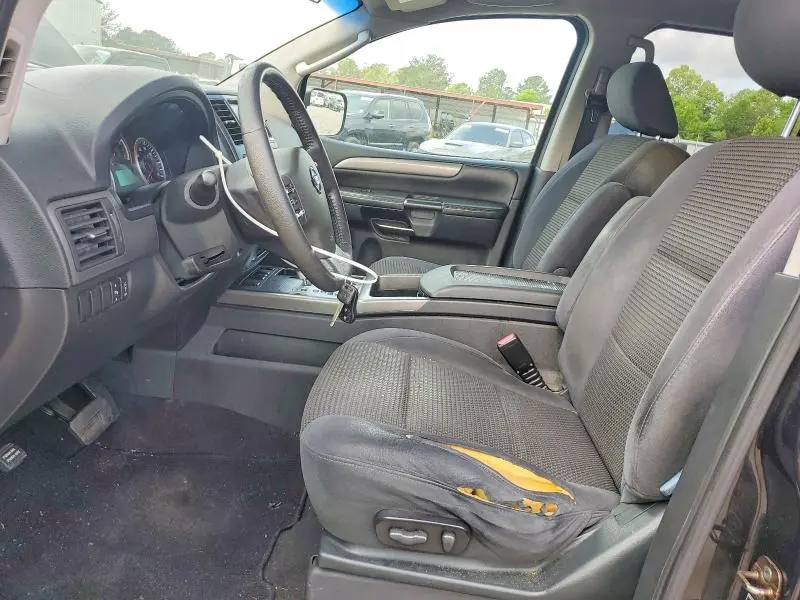 2010 NISSAN ARMADA SE  
