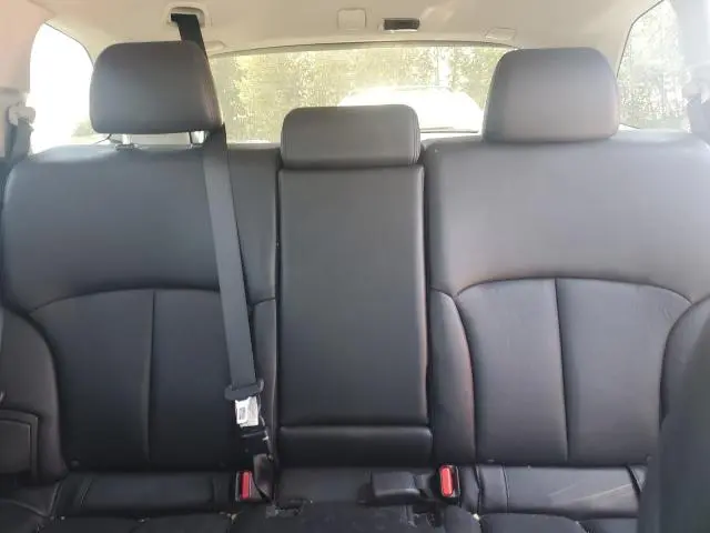 2010 SUBARU OUTBACK 2.5I LIMITED  