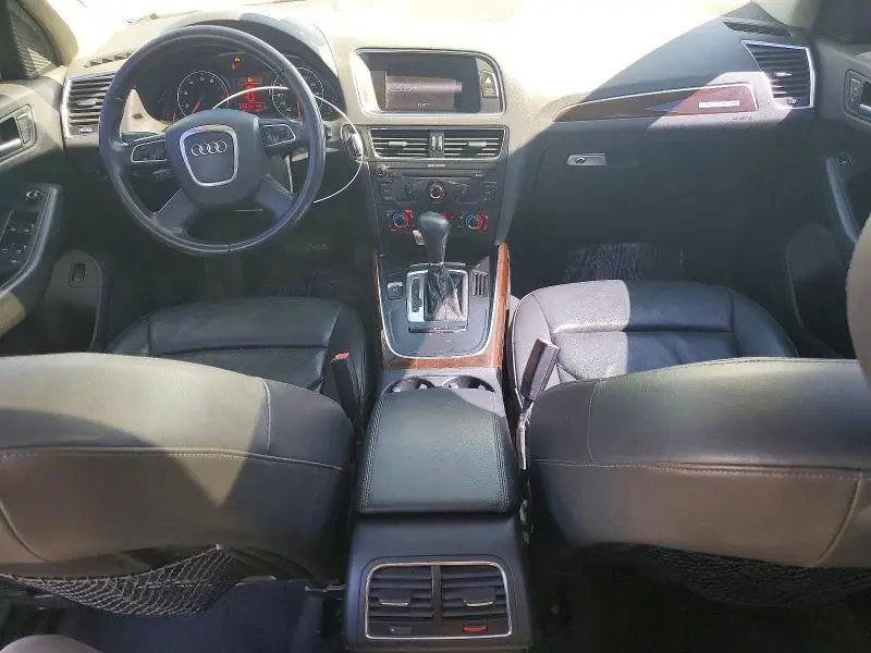 2011 AUDI Q5 PREMIUM  