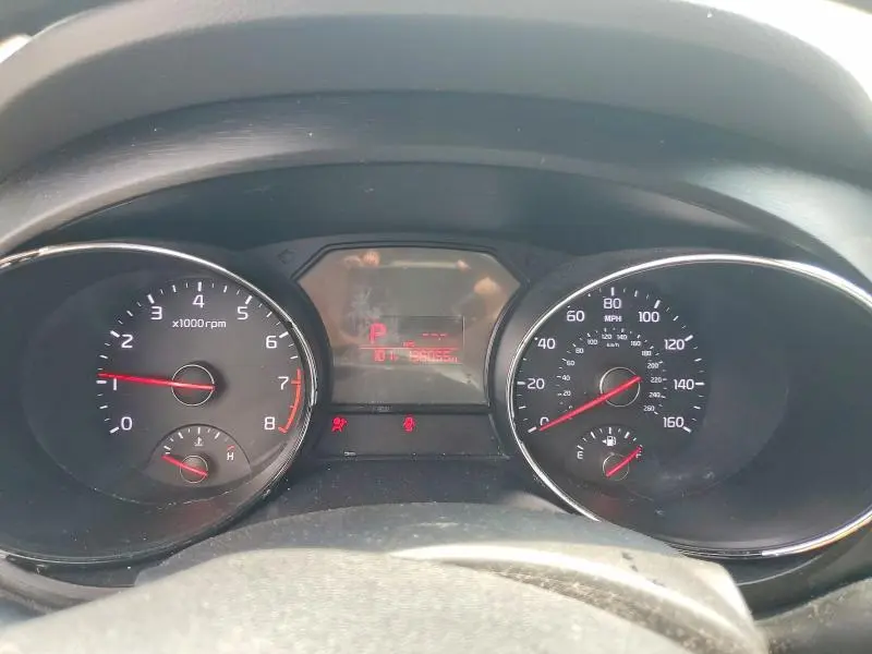 2016 KIA SEDONA L  