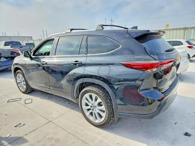 2022 TOYOTA HIGHLANDER LIMITED  