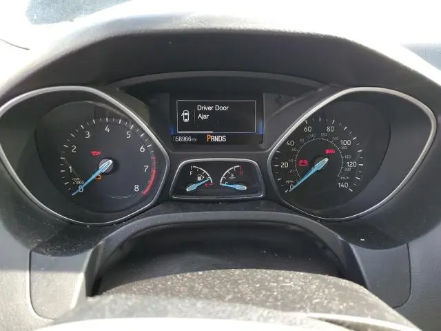 2016 FORD FOCUS SE  