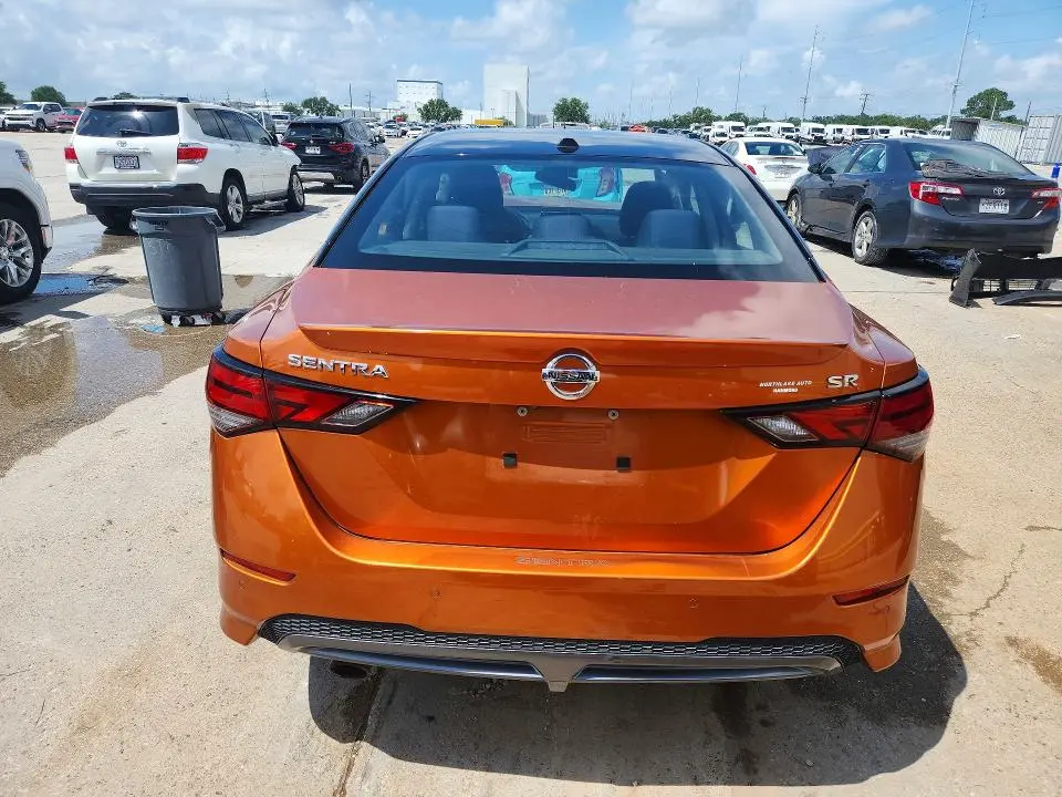 2021 NISSAN SENTRA SR  