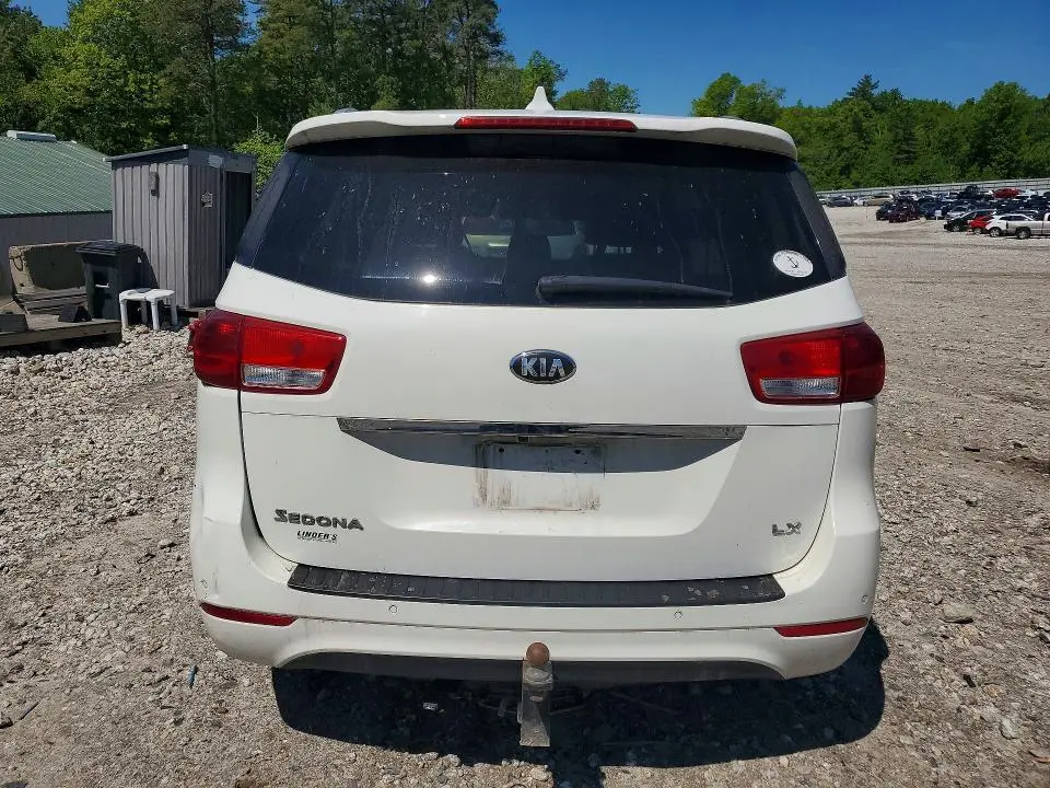 2017 KIA SEDONA LX  