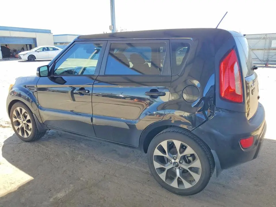 2013 KIA SOUL !  