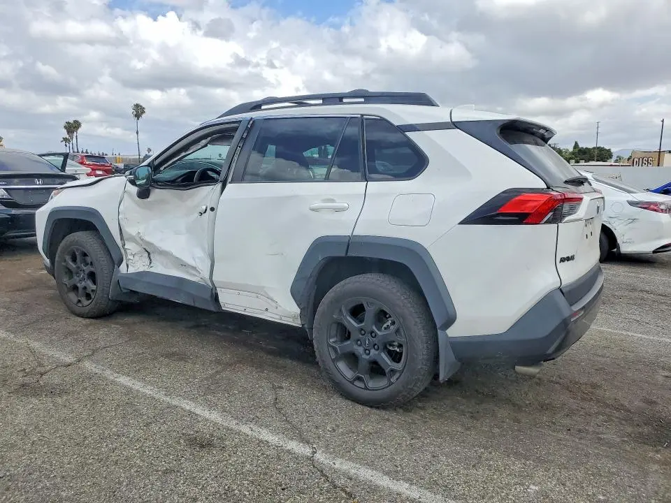 2020 TOYOTA RAV4 TRD OFF-ROAD  