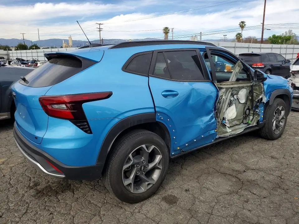 2025 CHEVROLET TRAX 1LT  
