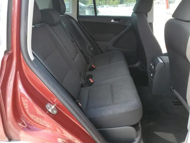 2014 VOLKSWAGEN TIGUAN S  