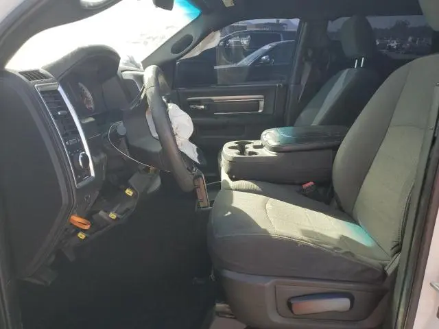 2021 RAM 1500 CLASSIC SLT  