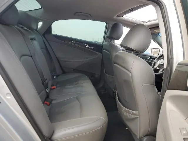 2011 HYUNDAI SONATA SE  