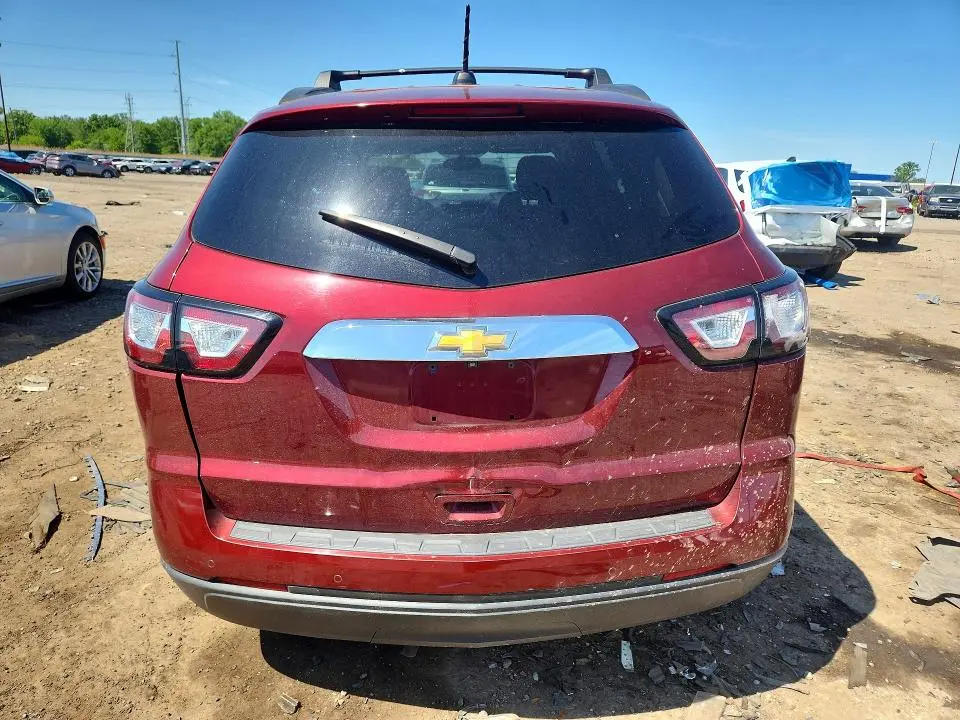 2017 CHEVROLET TRAVERSE LT  