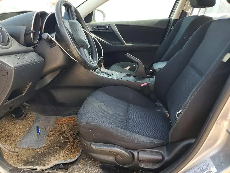 2011 MAZDA 3 I  