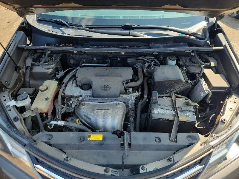 2013 TOYOTA RAV4 LE  