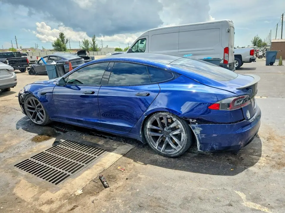 2021 TESLA MODEL S   