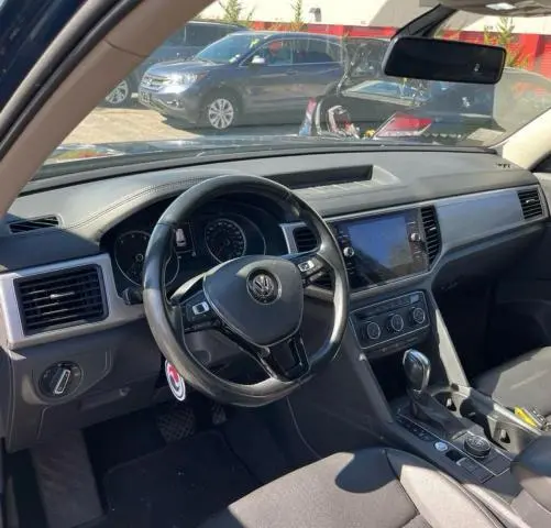 2018 VOLKSWAGEN ATLAS SE  