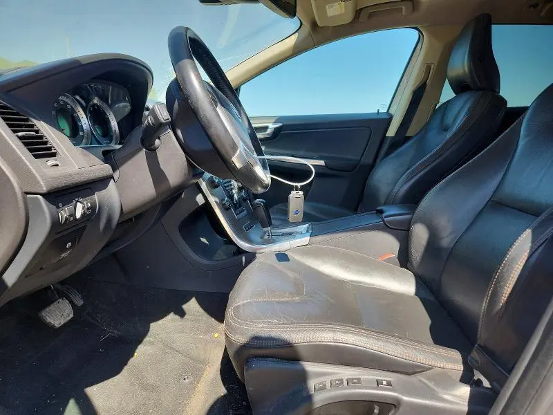 2012 VOLVO XC60 T6  