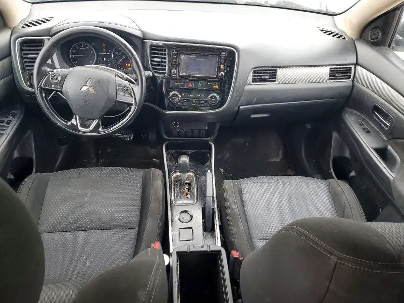 2017 MITSUBISHI OUTLANDER ES  