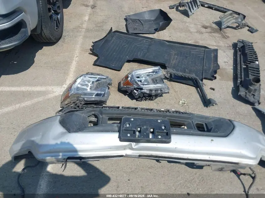 2020 GMC SIERRA 1500 4WD  SHORT BOX ELEVATION