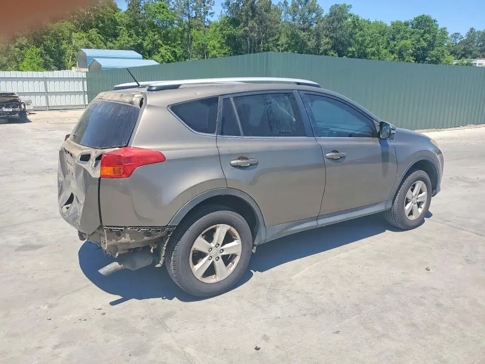 2013 TOYOTA RAV4 XLE  