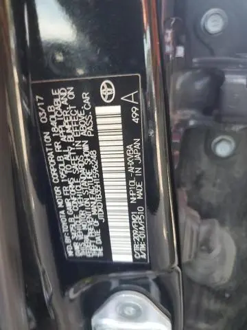 2017 TOYOTA PRIUS C   