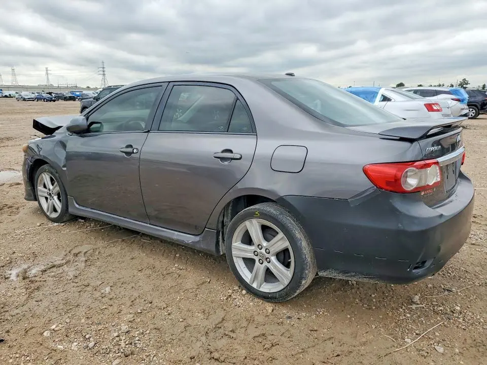 2013 TOYOTA COROLLA S  